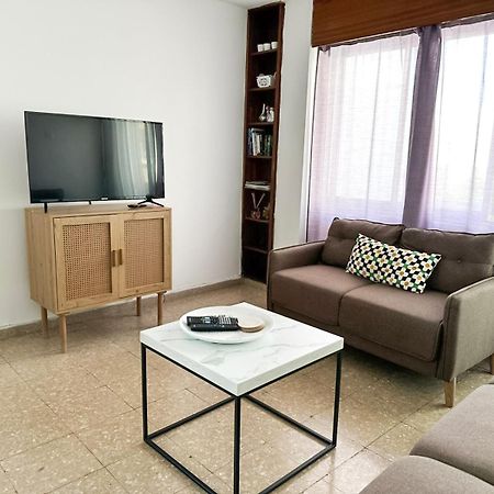 Comfortable Engomi Apartment Nicosia Exterior foto