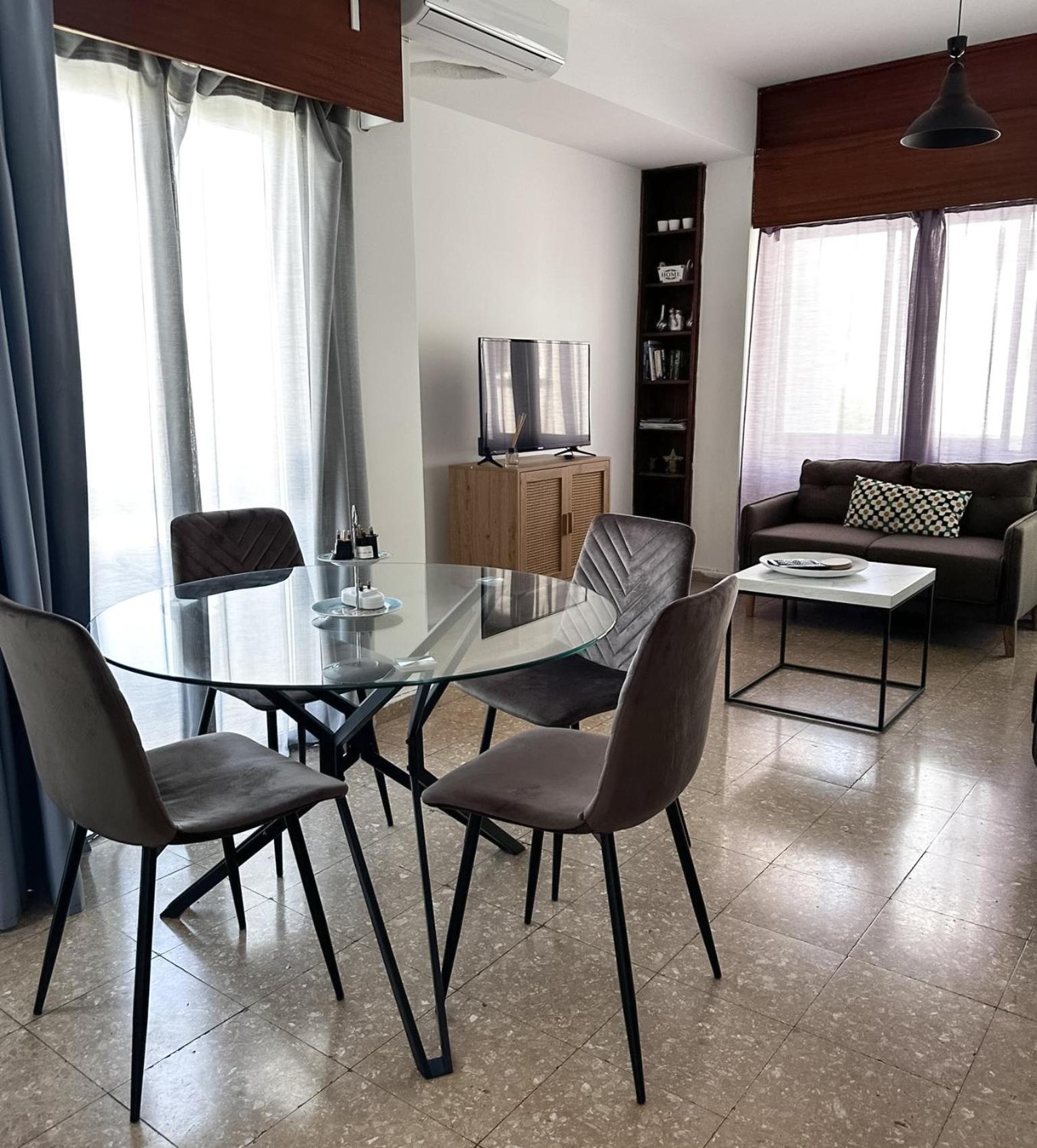 Comfortable Engomi Apartment Nicosia Exterior foto